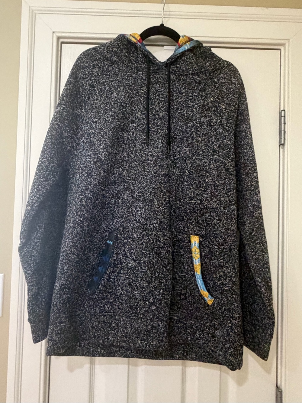 Men's Heather Charcoal Hooded Pullover Sweatshirt